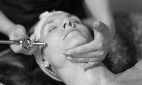 Oxygen Facial Treatment