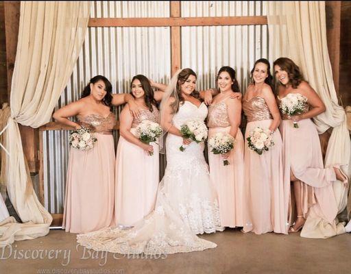 Wedding party tans!  A great gift of beauty to give to your bridesmaids.