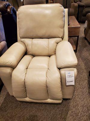 Their most comfortable reclining chair with remote control and full power including lumbar support. Doesn't it look comfortable?