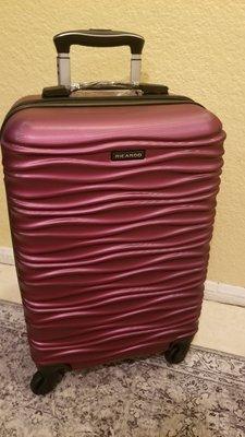 Free luggage for applying for credit card