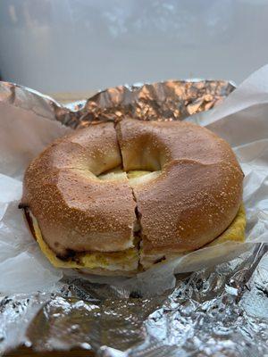 Egg and cheese bagel