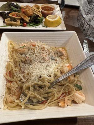 Shrimp scampi and linguini