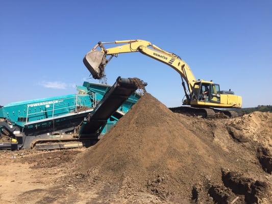 81 Inert Recycling screens compost into rich blackened Topsoil. Perfect for the garden and planting season.