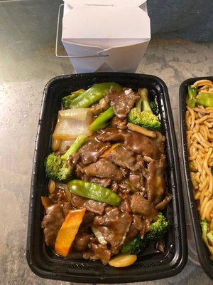 Pepper steak Beef with Mixed Vegetables