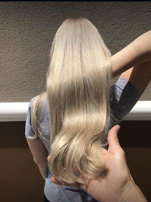 Beautiful Iridescent blonde!