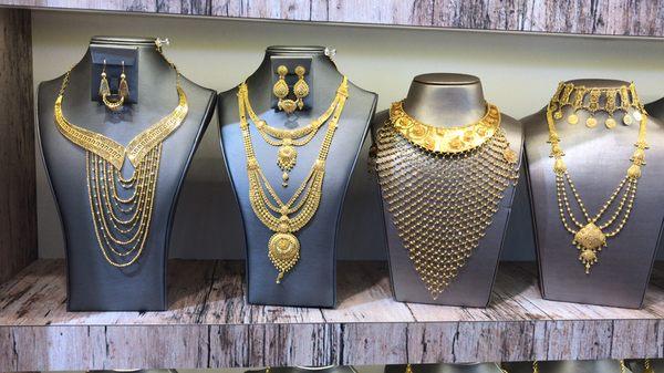 Any type of gold style you like!