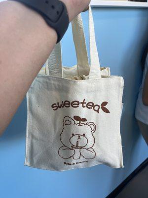 Cute totes on opening day