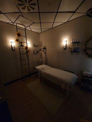 Sapphari Fe' Facial Spa & Beauty Bar