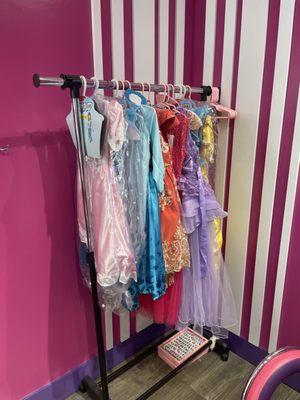 Princess dress up station