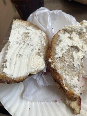 Bagel with cream cheese