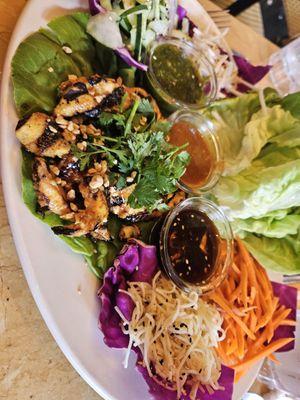 Thai lettuce wrap