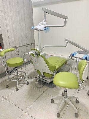 Modern PPO clinic with brand new dental chair.