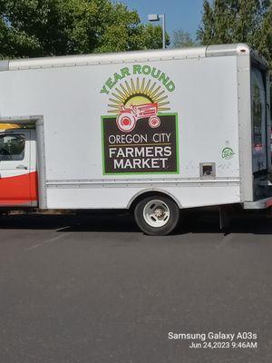 Oregon City farmers market