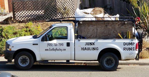 Junk removal in Walnut Creek and the surrounding areas