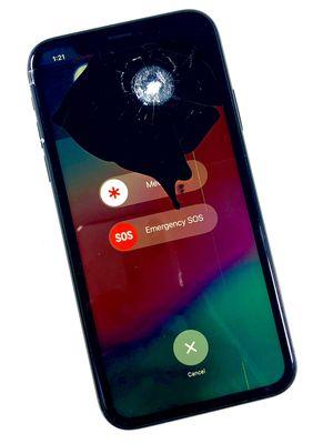 iPhone XR cracked screen repair;
  iPhone repair near me;
  iPhone repair ucla;
  iPhone repair Westwood.Cellphone repair shop.