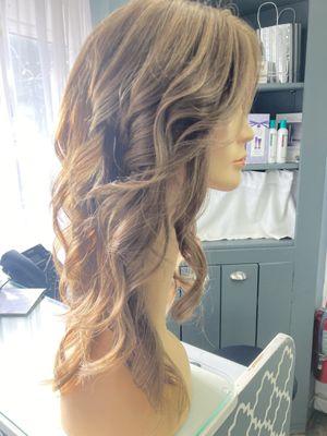 Long human hair with beautiful highlights.