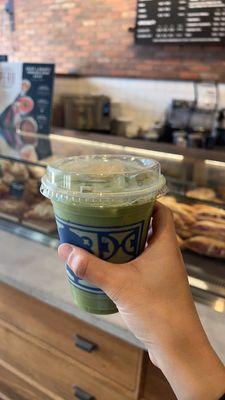 Iced Matcha Latte (16oz)