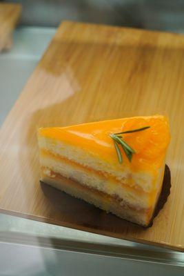 Mandarin orange cake