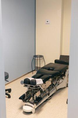 Chiropractic treatment table