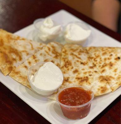 Cajun chicken quesadilla