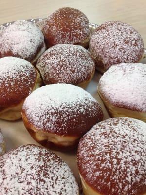 Yummy donuts for Hanukkah. Sooooooo goooooood