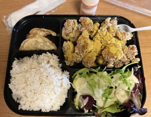 Curry Cheesling Popcorn Chicken Bento