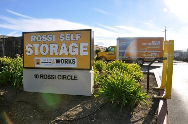 Rossi Self Storage sign with FREE Moving truck and driver to make your move even easier!