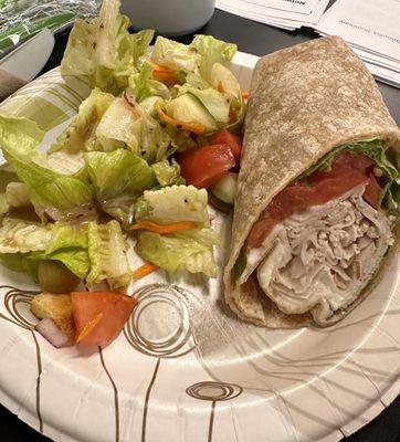 Salad & turkey wrap