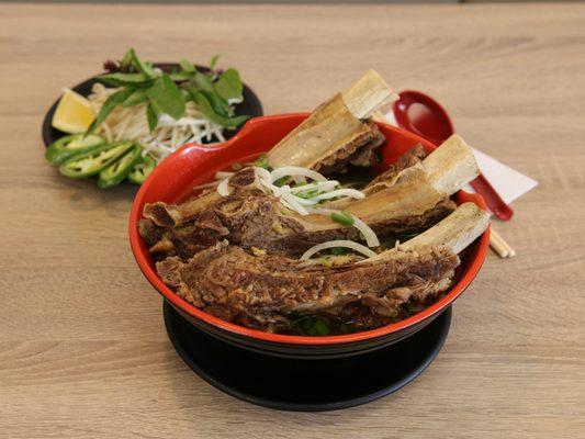 18.Beef Short Rib Pho
Pho with delicious and tender short ribs