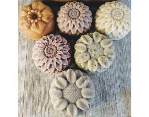 Make flower soaps