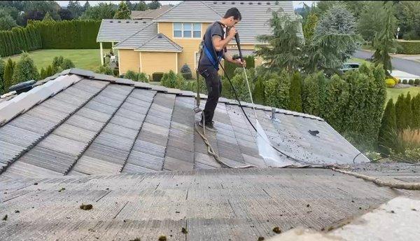 Tile Roof Power Washing Cleaning In Camas WA.