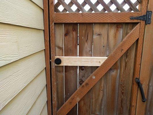 I can add a deadbolt to your gate.