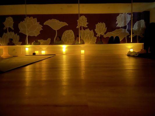 Candlelight Vinyasa - so relaxing!