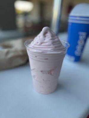 Strawberry Ice Cream Cup ($1.99)