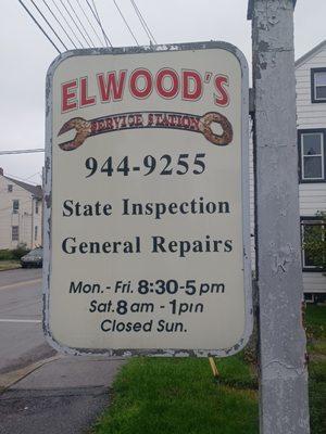 Elwood's Service Station