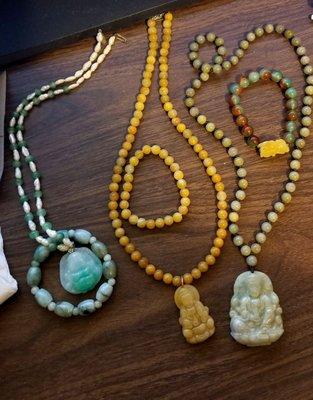 Mrs. Seto handmade these pearls & jade 4 my mom. She handpicked each pearl, stone carefully matching color & size. PS, the prices r amazing