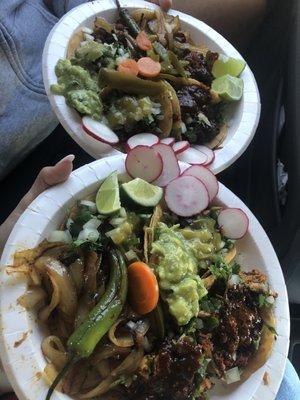 On top: 2 Al pastor, 2 carne asada  Bottom: 4 chicken tacos