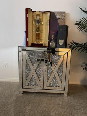 Mirrored cabinet stand