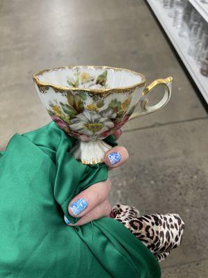 Beautiful tea cup only $.99