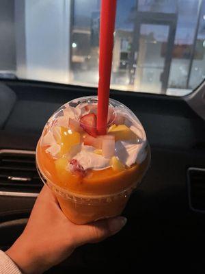 Top of mango smoothie