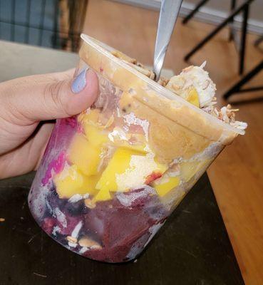 Acai and Pitaya Mix bowl.