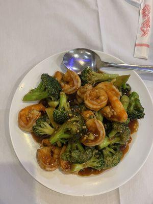 Shrimp and broccoli