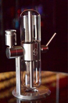 Authentic Stundenglass gravity Hookah Limited edition. A lot of places in the area are selling the knock offs.