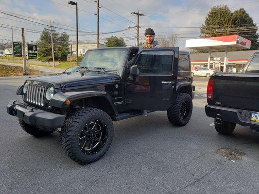 Jeep getting hooked up