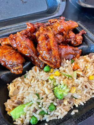 Wings and veggie fried rice