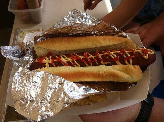 1/4 Lb Polish Dog, gluten free and ready with ketchup,mustard and our special Secret Sauce. Mmmmm