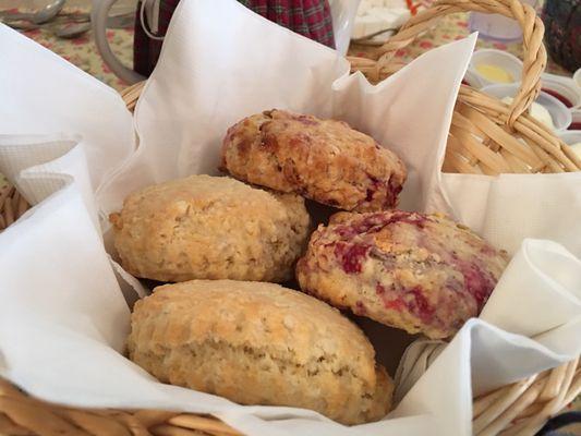 Basket of scones: 2 regular & 2 white chocolate raspberry. Delicious!!!