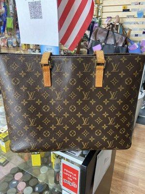 LV Purse