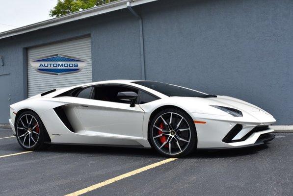 Aventador S in for Skid Plates