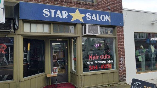 Star Salon storefront